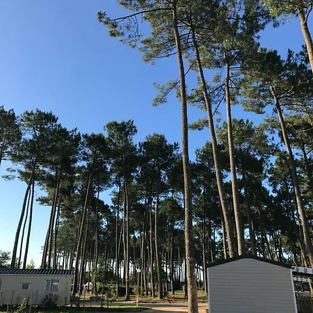 营地 Mobilhome Douce Quietude 1 波讷地区圣朱利安